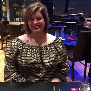 Meet your Posher, Laura